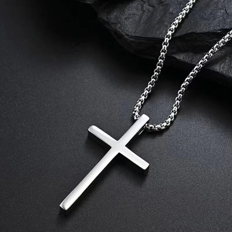 Collier Croix Classique en Acier Inoxydable