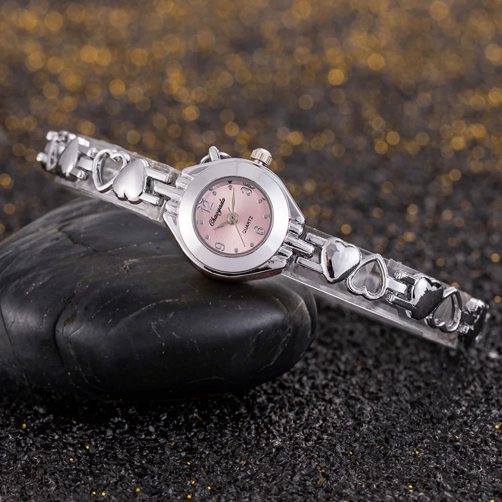 Montre Femme Élégance Or – Design Minimaliste