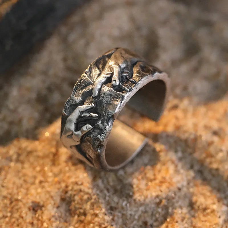 Bague "La Main de Dieu" – Design Sculpté