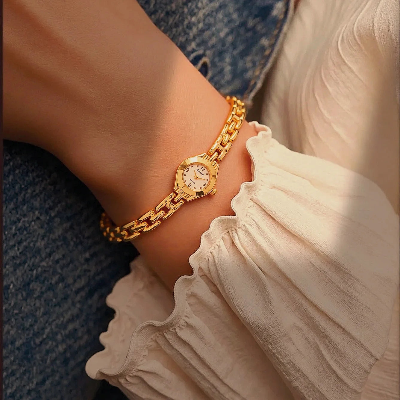 Montre Femme Élégance Or – Design Minimaliste