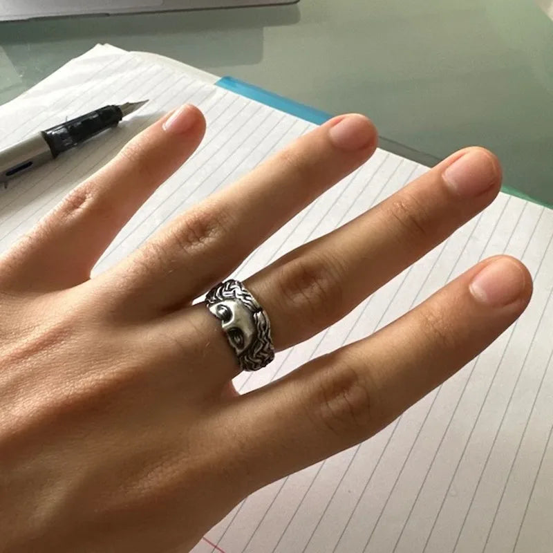 Bague "Masque de Vénus" – Style Rétro Thaï