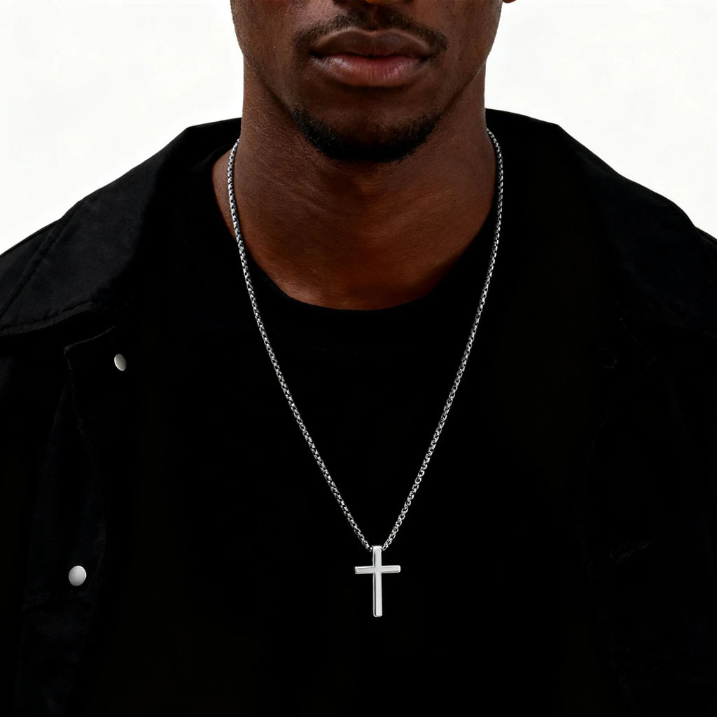 Collier Croix Classique en Acier Inoxydable