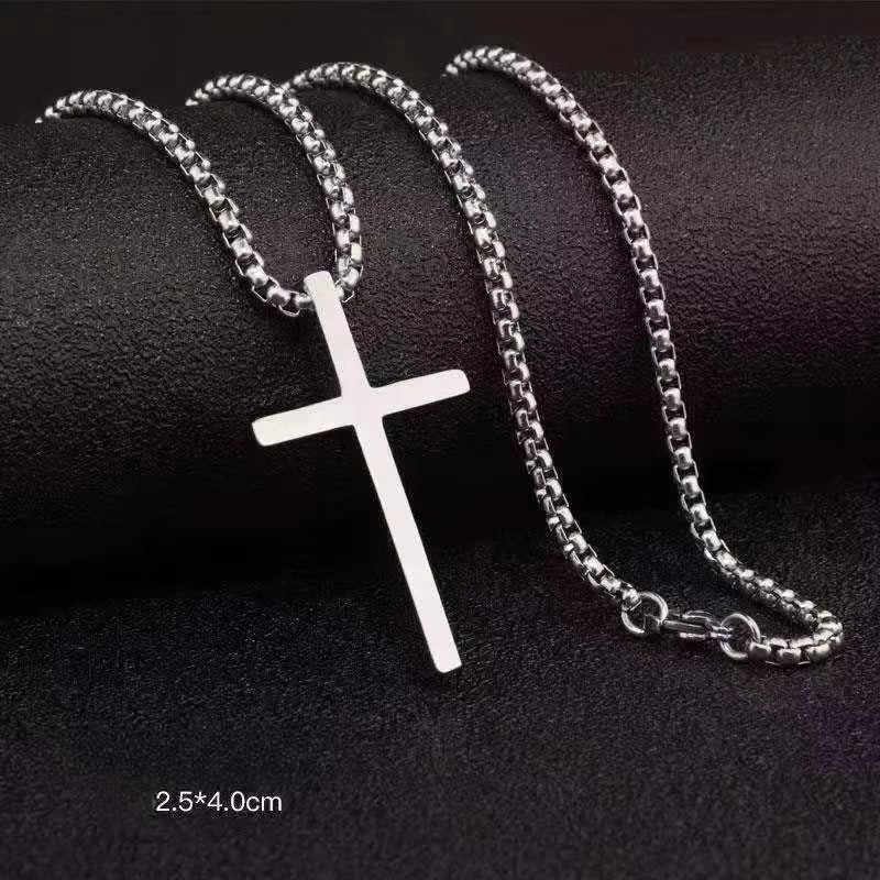 Collier Croix Classique en Acier Inoxydable