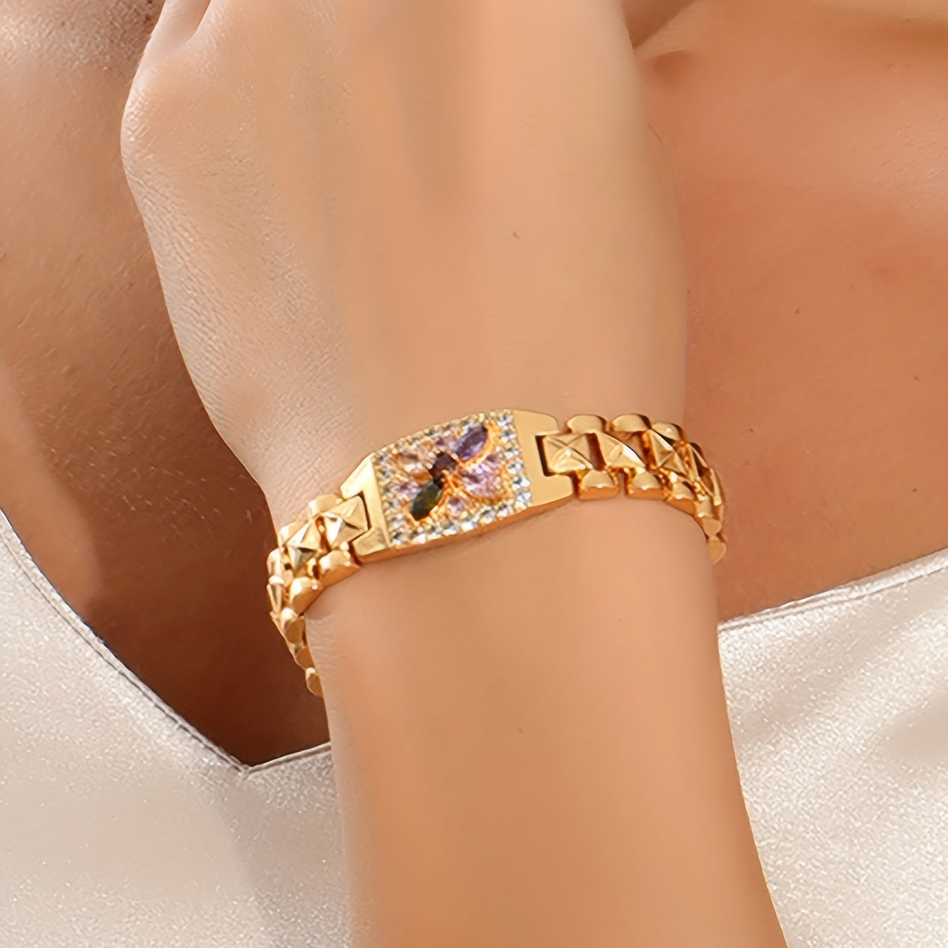 Bracelet "Éclosion Solaire" – Fleurs de Zircon