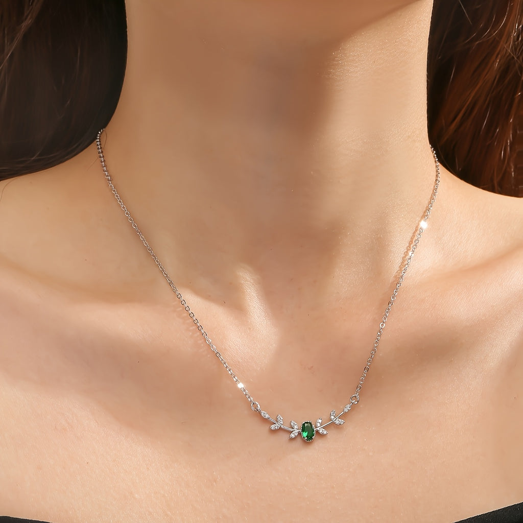 Collier "Feuillage d'Or" & Émeraude de Synthèse